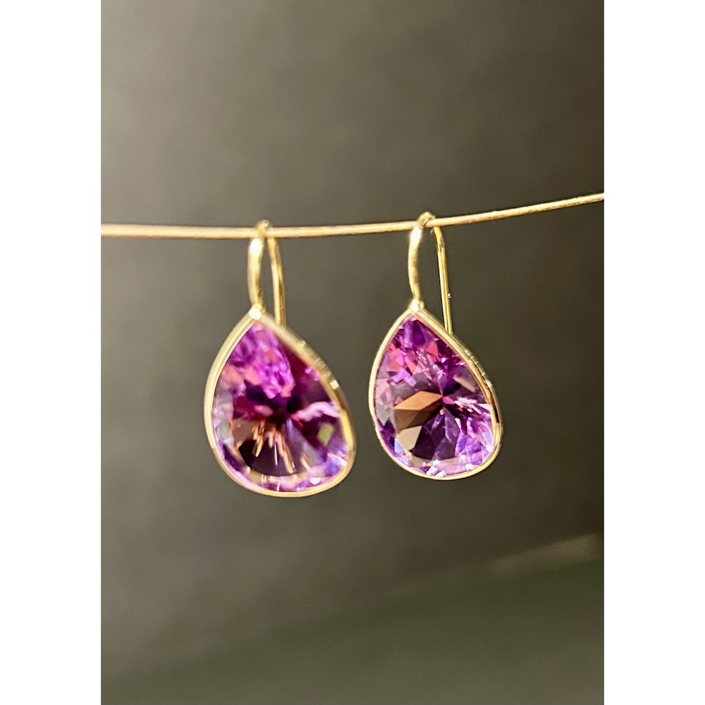 Estate 14K Yellow Gold Pear Cut Amethyst Bezel Drop Dangle Earrings Signed "S"